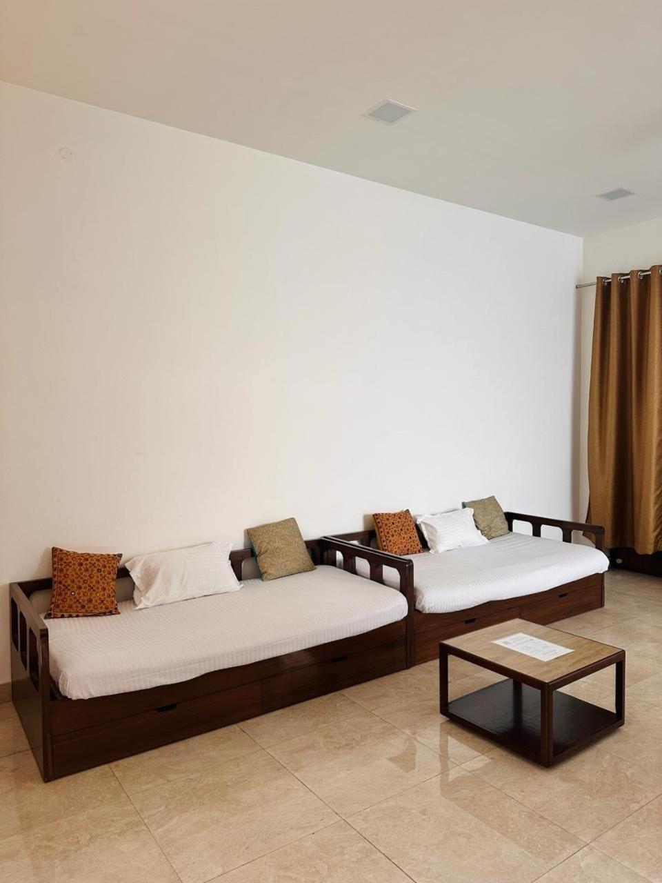 Teak Stays Tulsa Bhawan Prayagraj Exterior photo